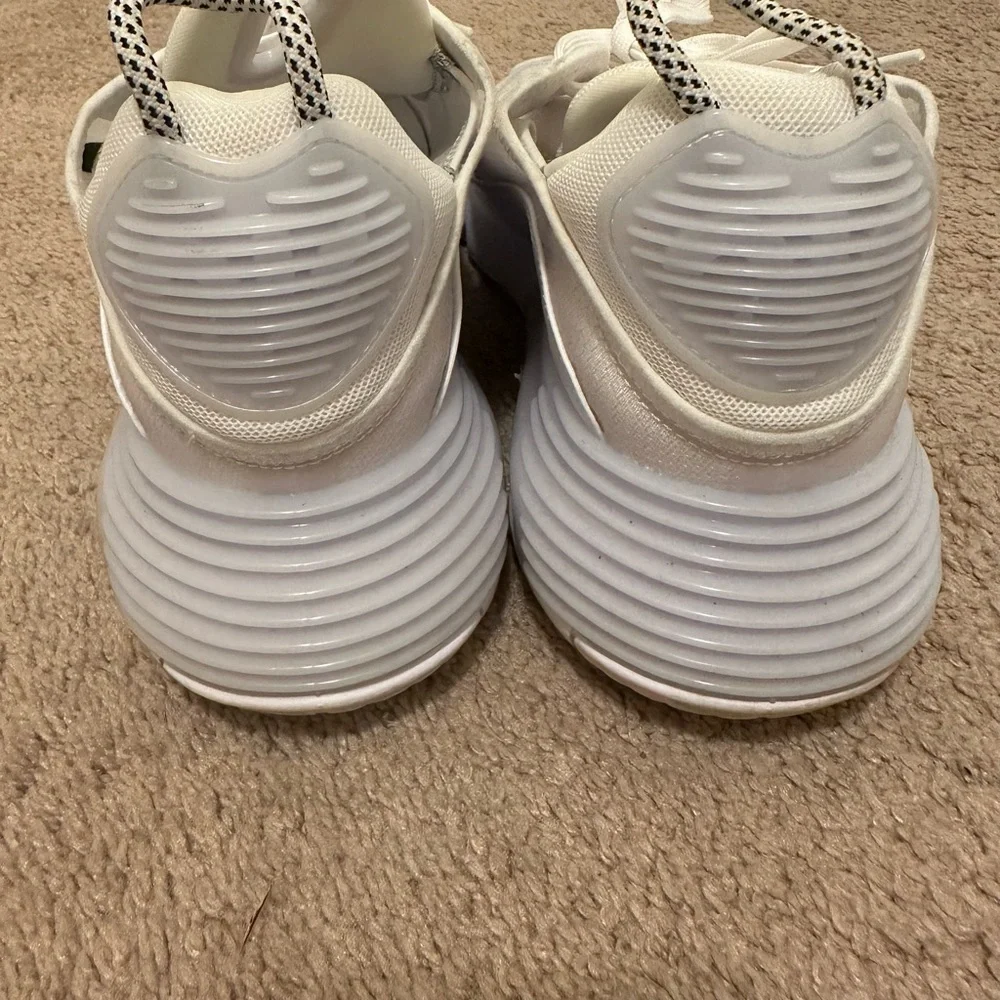 Nike Air Max woman’s size 11 - Picture 4 of 4
